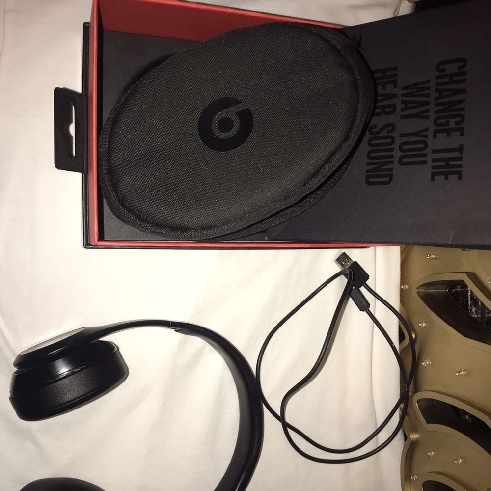 Beats Solo 3s Wireless Matte Black